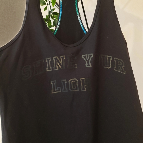 LULULEMON | ATHLETIC GRAPHIC TANK Black - Picture 6 of 6